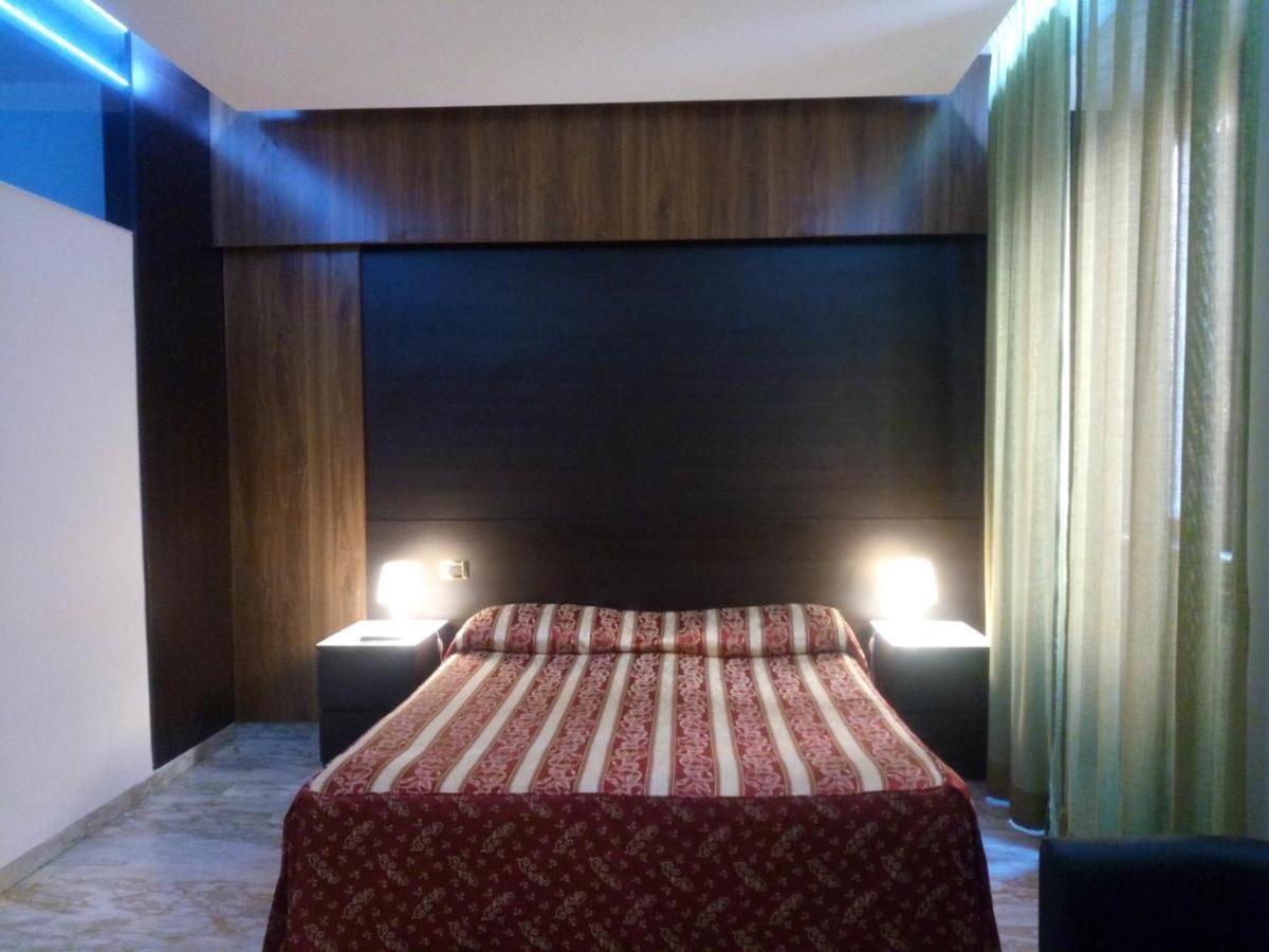 Hotel Milazzo Rom Exteriör bild
